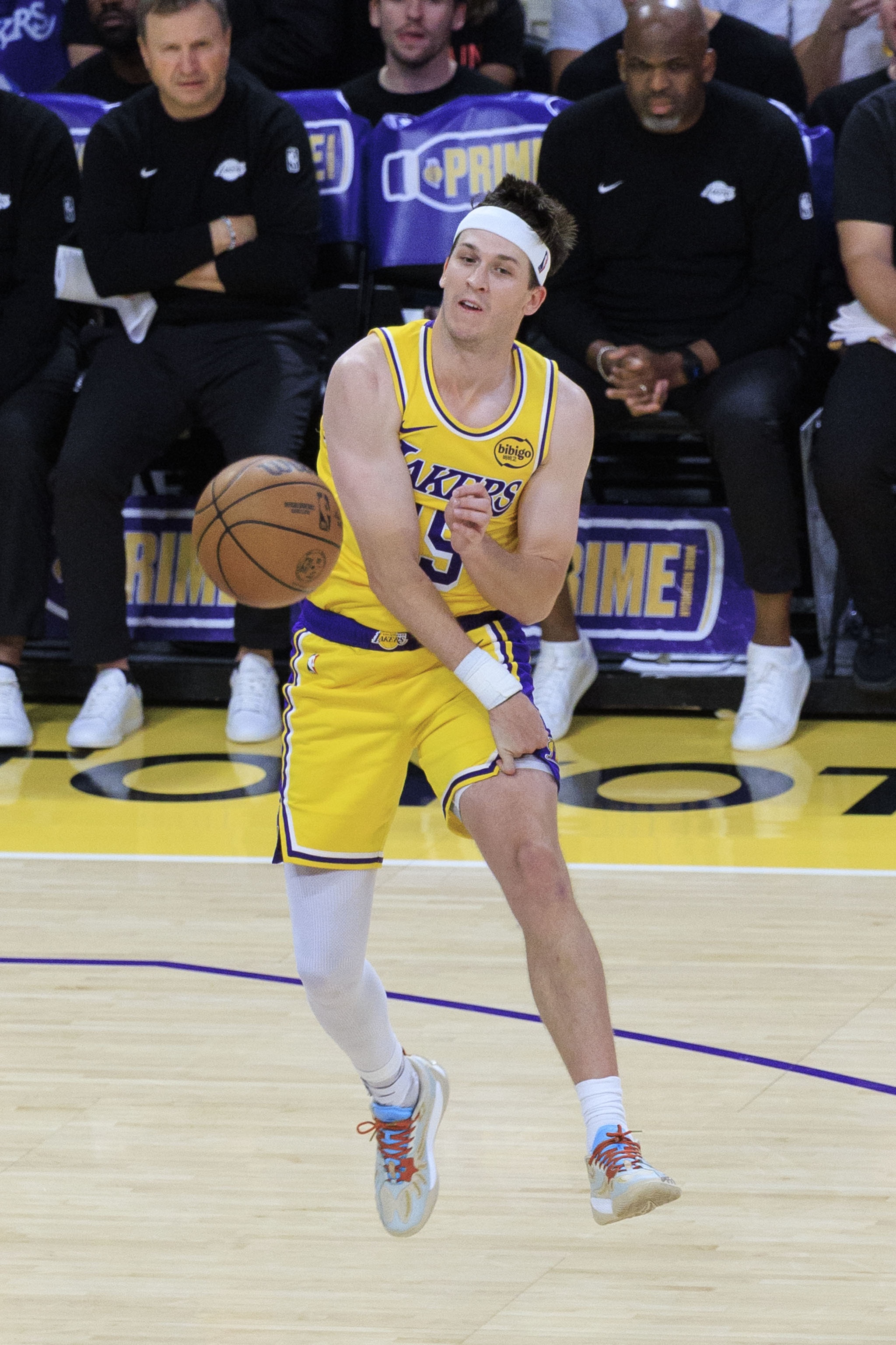 C7娱乐-名记：东契奇有机会在首轮后半段复出 里夫斯首轮复出可能性为零